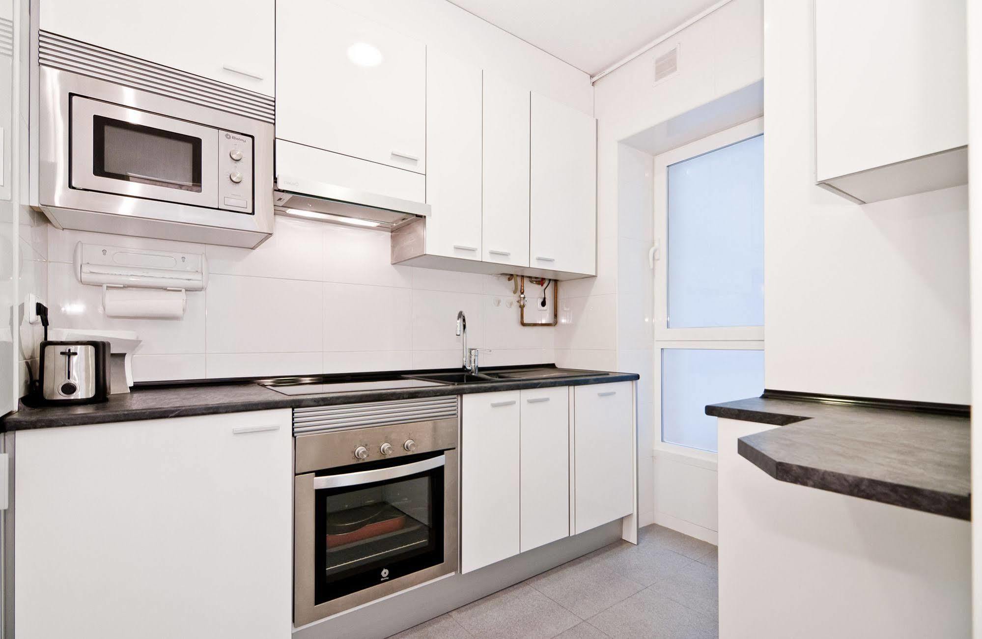 Apartamento Retiro Мадрид Екстериор снимка