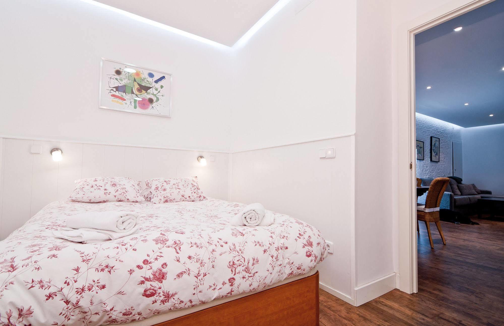 Apartamento Retiro Мадрид Екстериор снимка